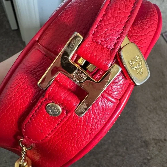 Vintage MCM tambourine crossbody bag - Picture 5 of 9